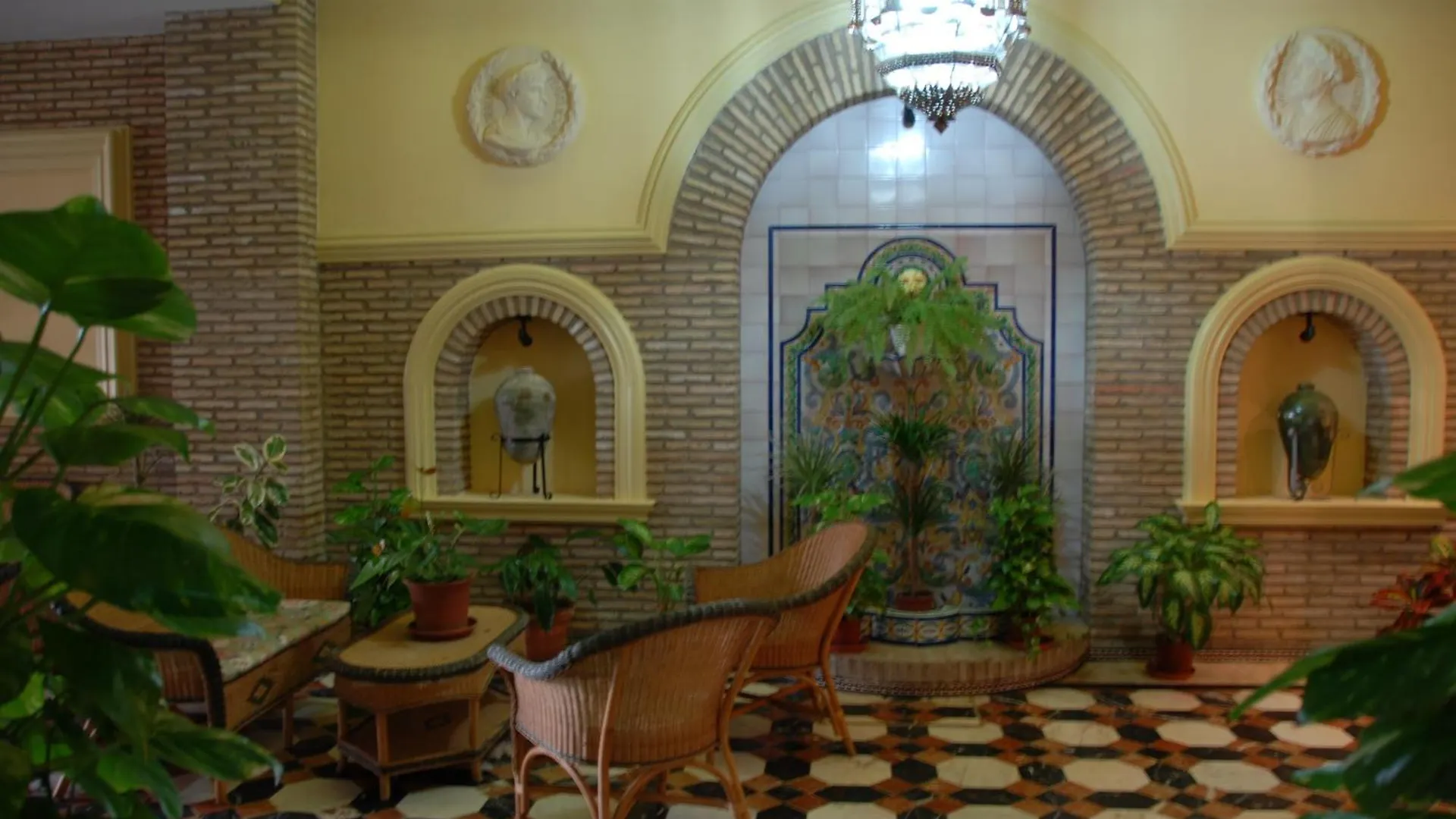 Hotel Anfiteatro Romano Santiponce